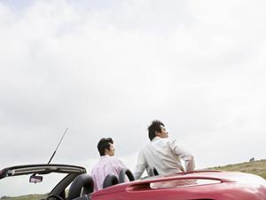 【2026年最新】車検費用を徹底比較！節約術と最安値で賢く通す方法
